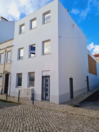 House in Lisbon - view 1