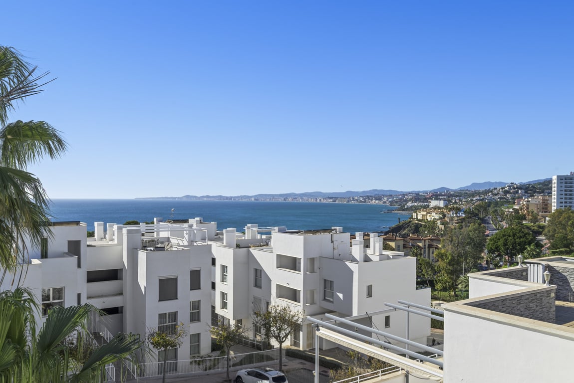 House in Torrequebrada - Image 2