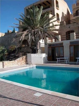 House in Ix-Xaghra - view 1