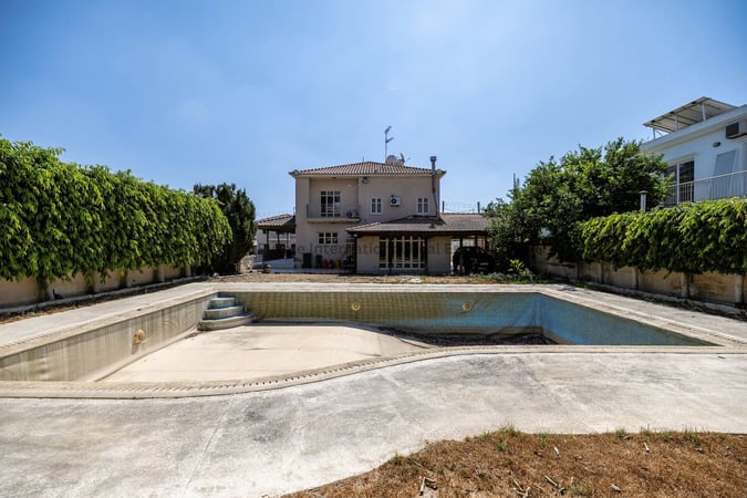 House in Agios Fanourios - view 1