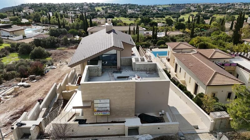 House in Kouklia - view 1