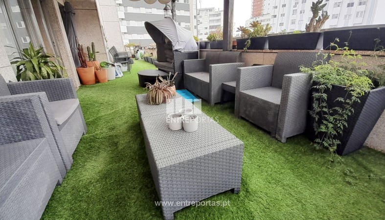 House in Povoa de Varzim - view 1