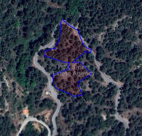 Land in Pano Platres - view 1