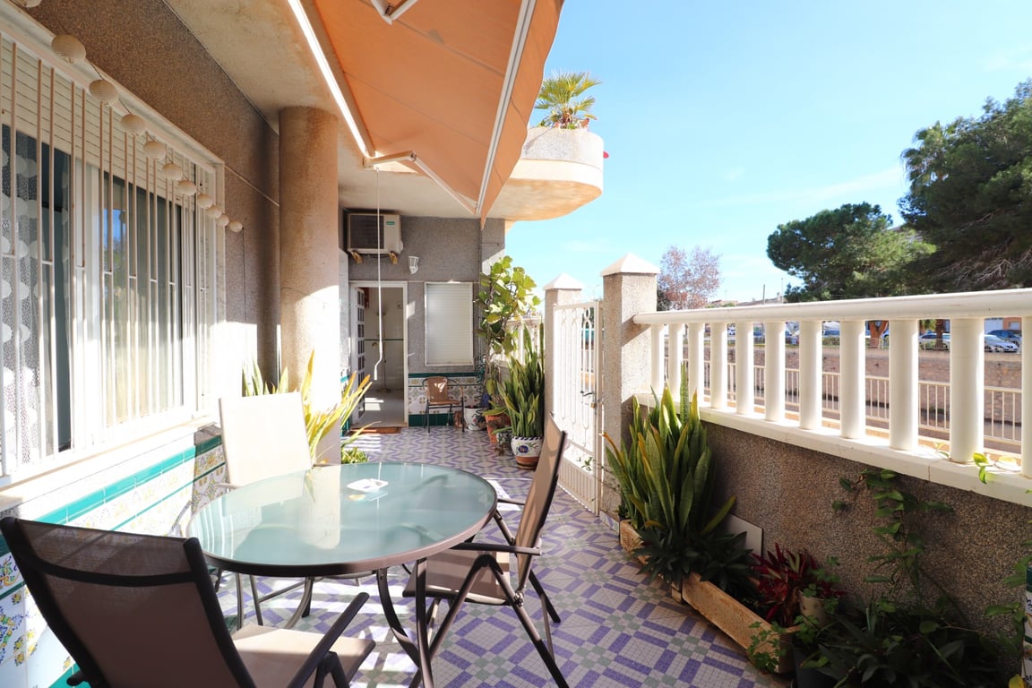 Apartment in Rojales - Image 2