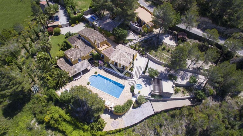 House in Barcelona - view 1