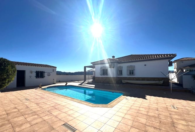 Villa in Almeria - view 1