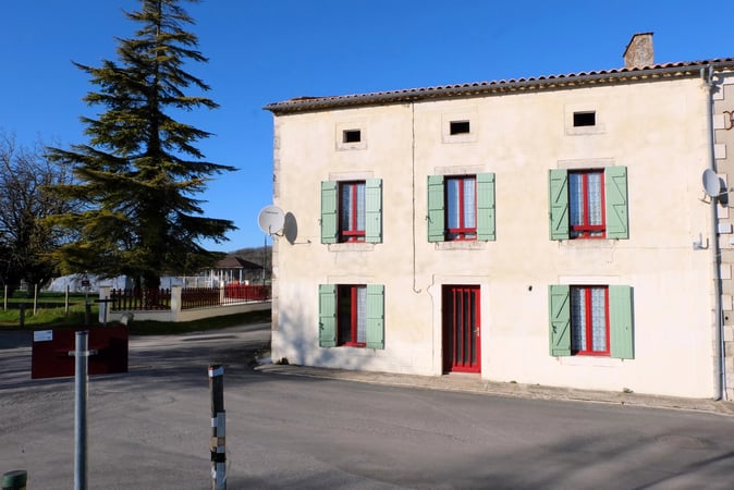 House in Eymet - view 1