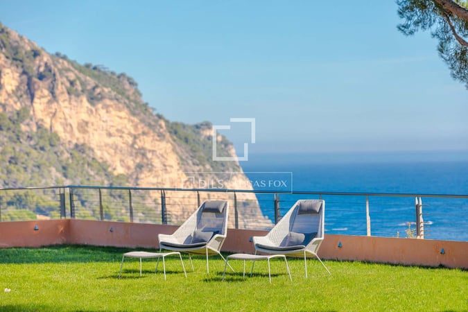 House in Girona - view 1