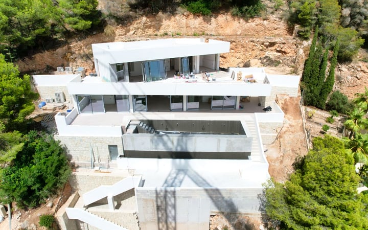 Villa in Bernia - view 1