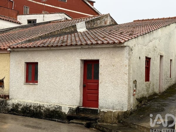 House in Alguber - view 1