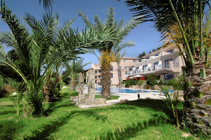 Apartment in Ayios Theodoros - view 1