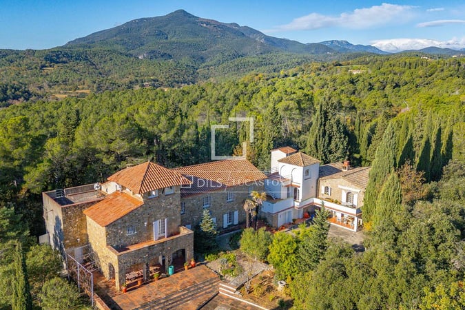 House in Girona - view 1