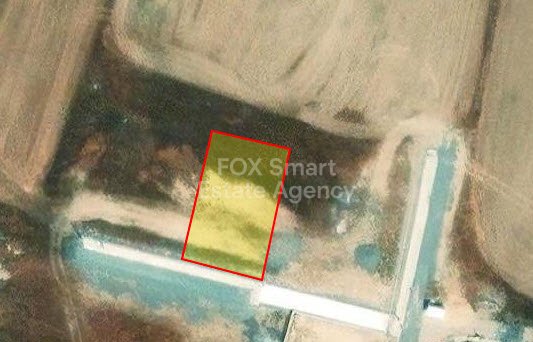 Land in Geri - view 1