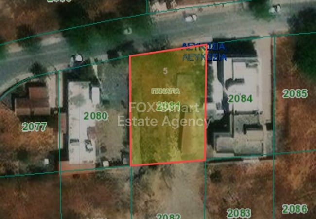 Land in Palouriotissa - view 1