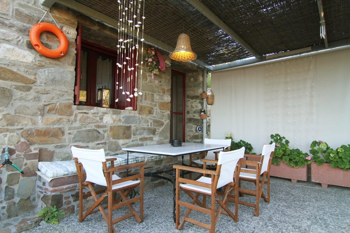 House in Volissos - Image 3