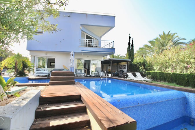 Villa in Lo Pagan - view 1