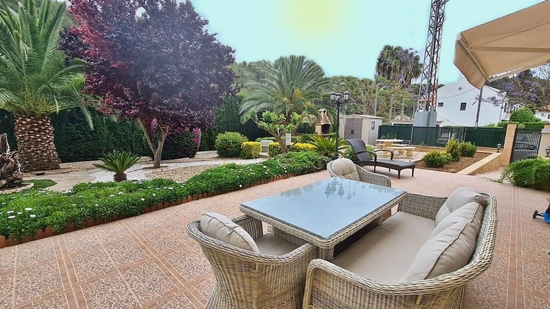 Apartment in Peguera - view 1