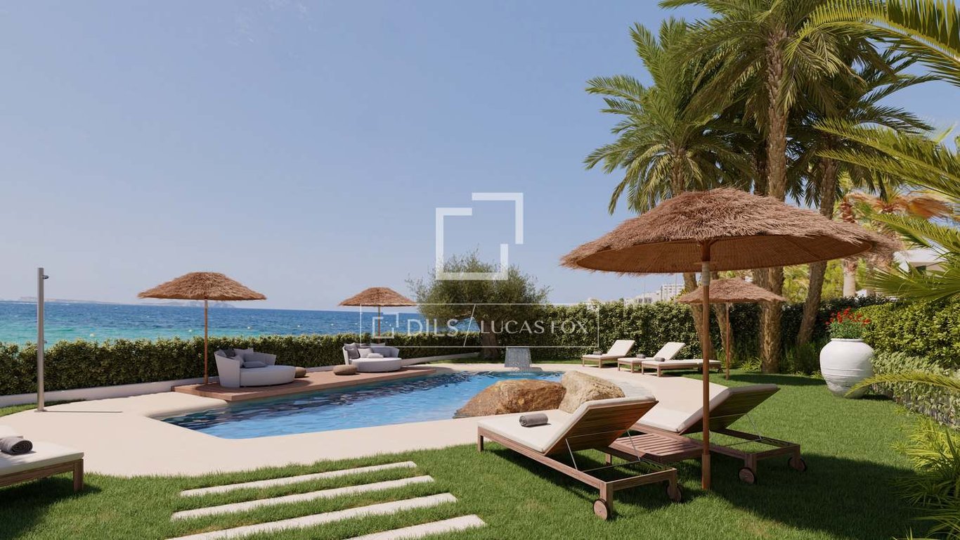 Apartment in Sant Antoni de Portmany - Image 2