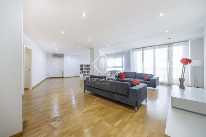 Apartment in Valencia - view 1