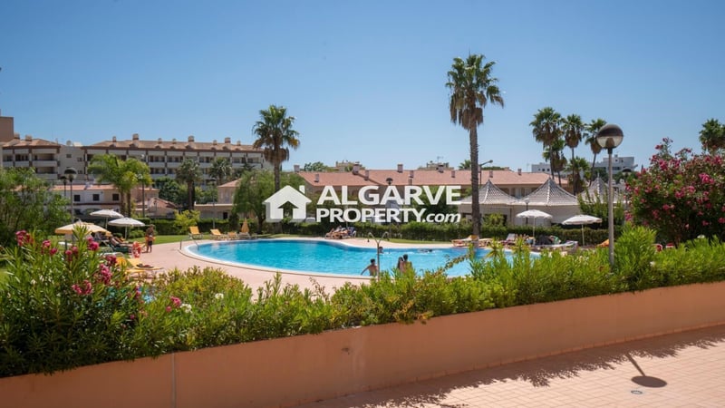 Apartment in Vilamoura - view 1