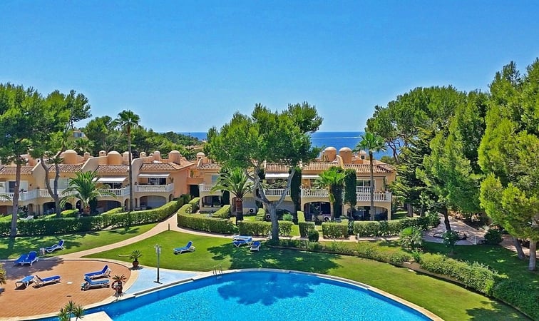 Apartment in Santa Ponsa - view 1