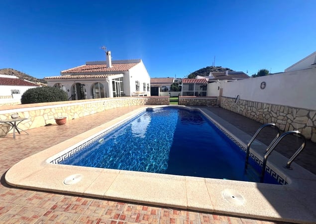 Villa in Almeria - view 1