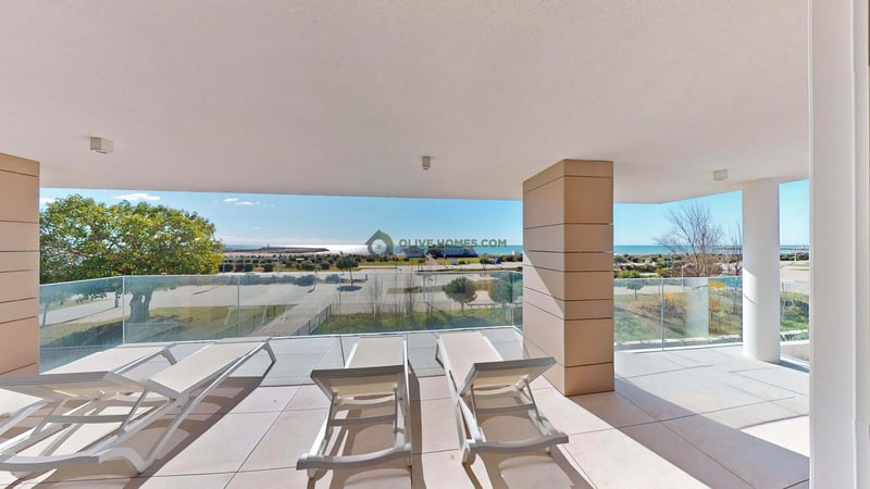 Apartment in Quarteira - view 1