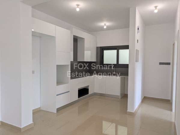 Apartment in Kato Paphos - view 1