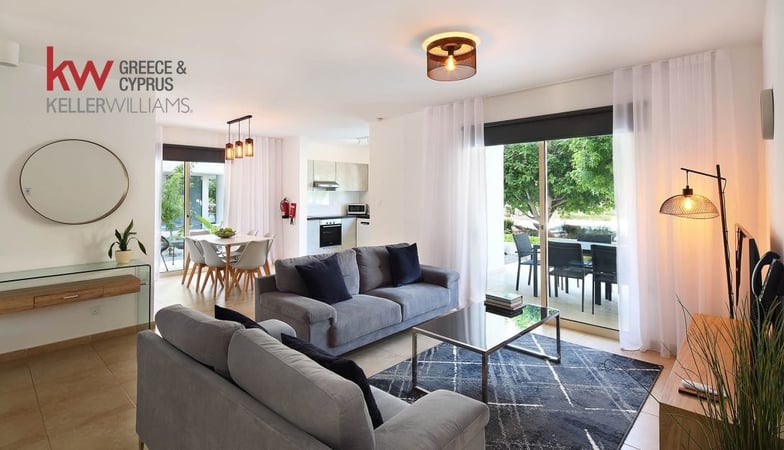 Apartment in Ayios Theodoros - view 1