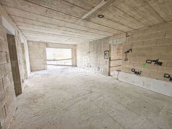 Penthouse in L-Imsida - view 1