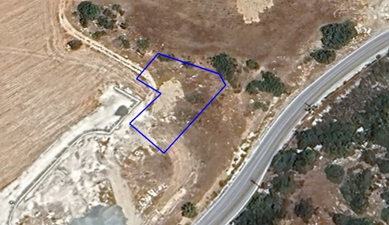 House in Agios Tychon - view 1