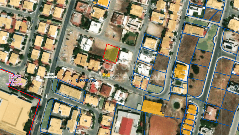 Land in Ayios Vasilios - view 1