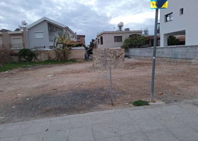 House in Kato Polemidia - view 1