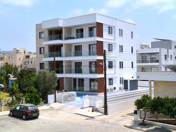 Apartment in Pafos - view 1