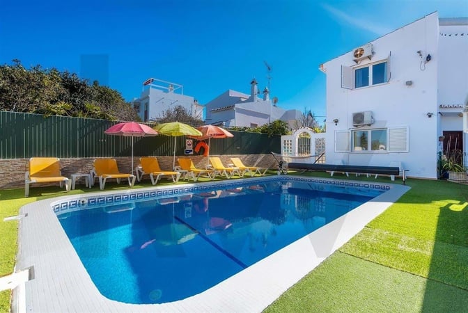 Villa in Carvoeiro - view 1