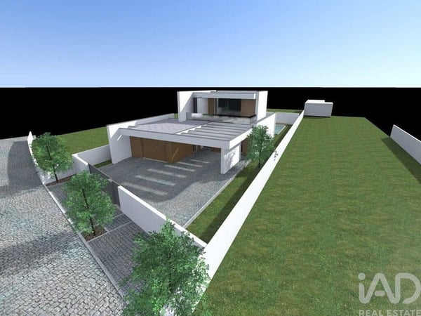 House in Viana do Castelo - view 1