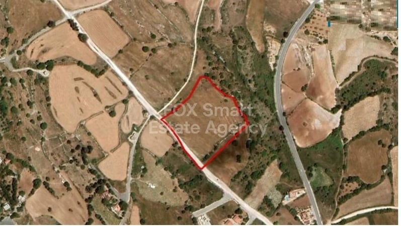 Land in Kato Arodes - view 1