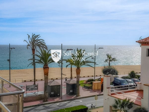 House in Girona - view 1