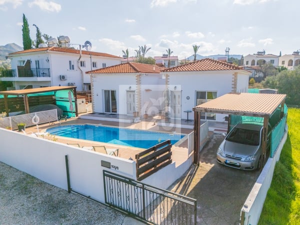 House in Argaka - view 1