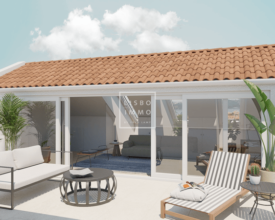 House in Lisbon - view 1