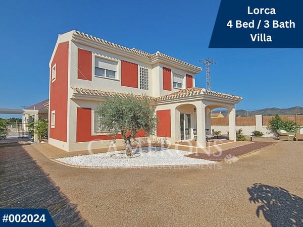 Villa in Purias - view 1