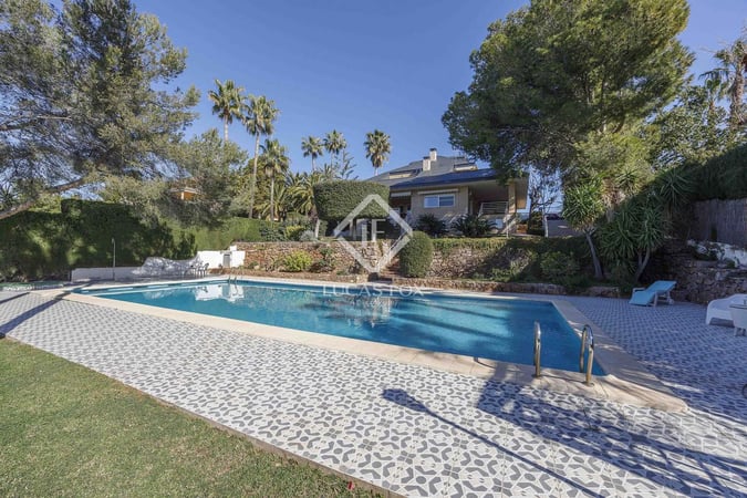 House in Valencia - view 1