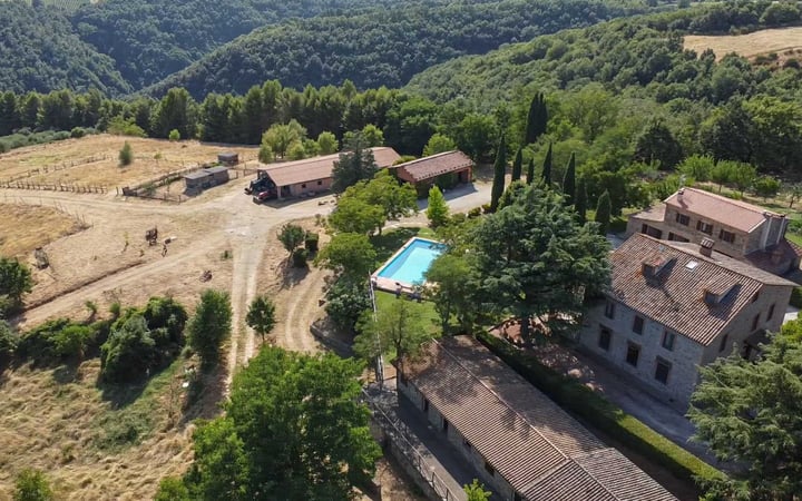 House in Ficulle - view 1