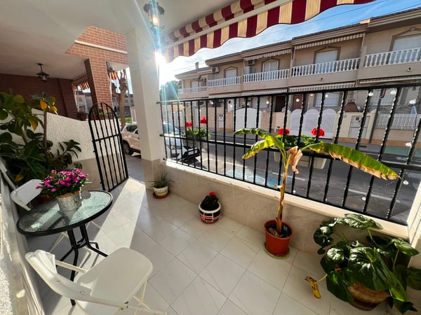 House in Torre de la Horadada - view 1