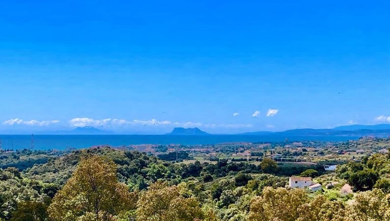 Land in Estepona - view 1