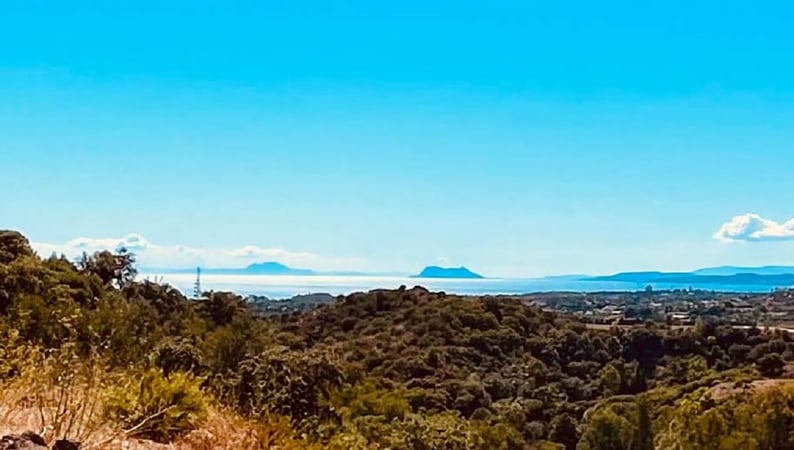 Land in Estepona - view 1