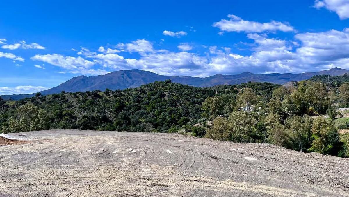 Land in Estepona
