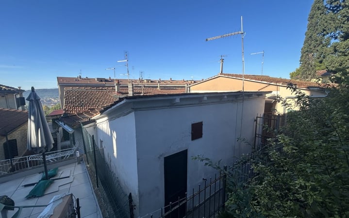 House in Perugia - view 1