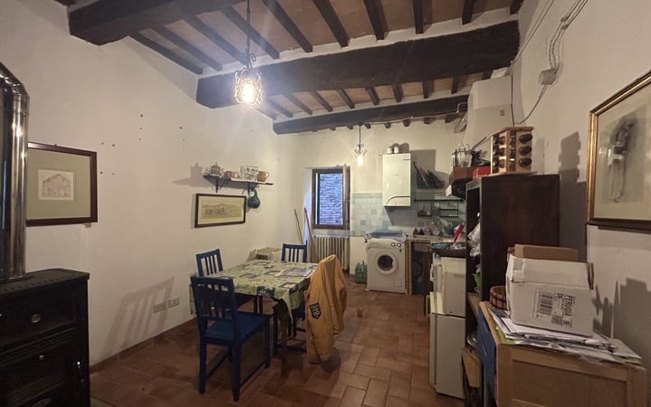 House in Collazzone - view 1