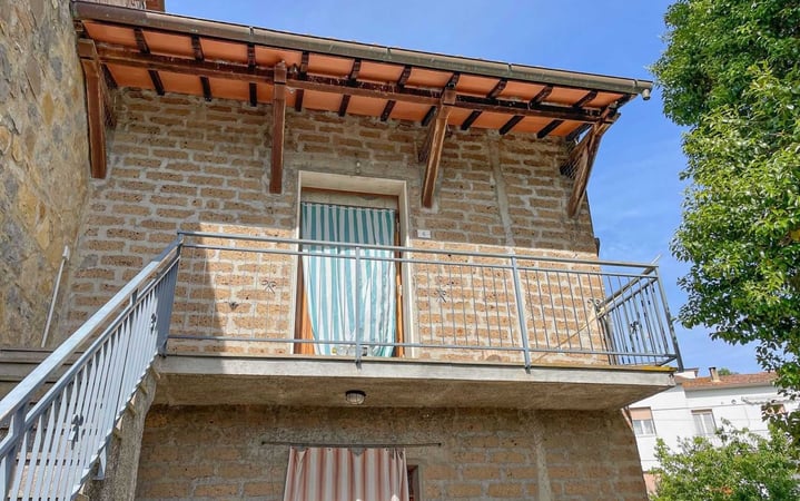 House in Monteleone d'Orvieto - view 1